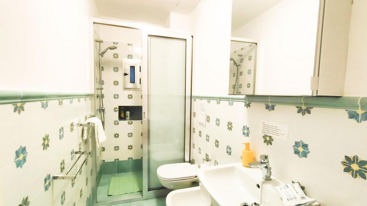 Casa Vacanza "Nonna Matilde" A Meta Di Sorrento, 600Mt Dal Mare, Casa Per 4 Extérieur photo