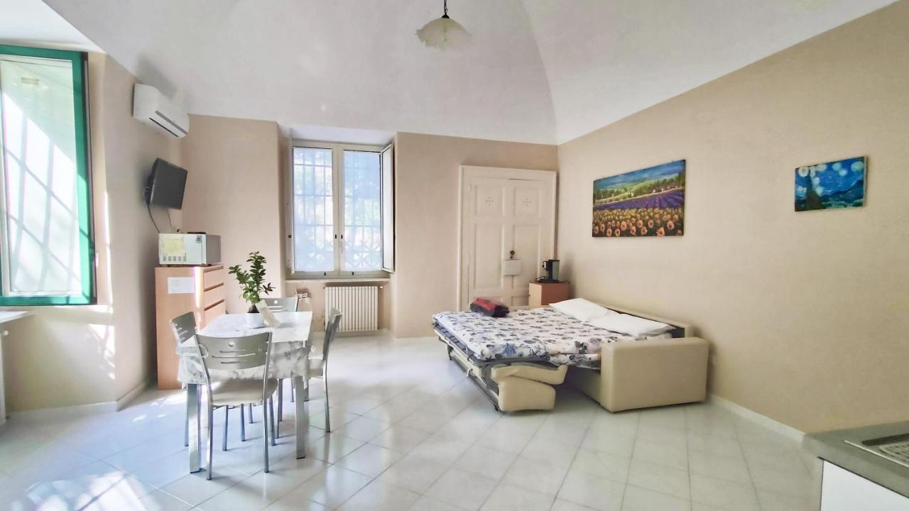 Casa Vacanza "Nonna Matilde" A Meta Di Sorrento, 600Mt Dal Mare, Casa Per 4 Extérieur photo